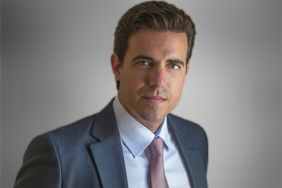 Victor López